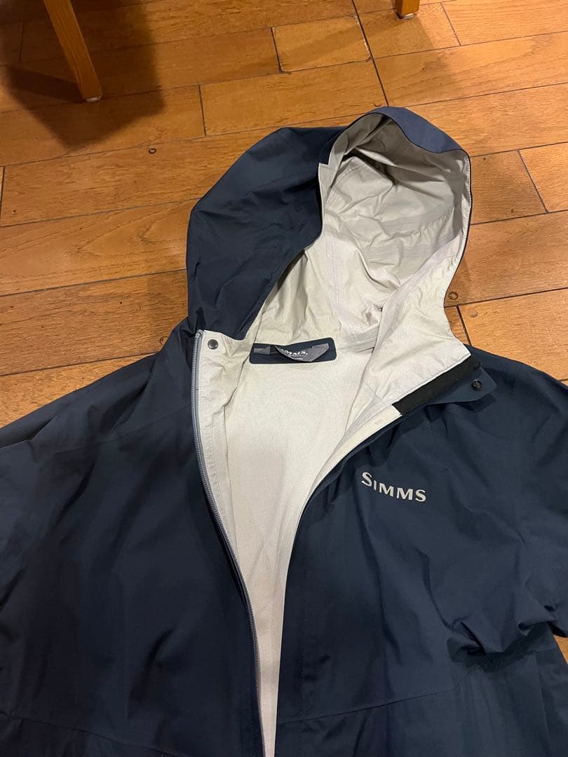 Simms フィッシングジャケット ネイビー　Mサイズレディース