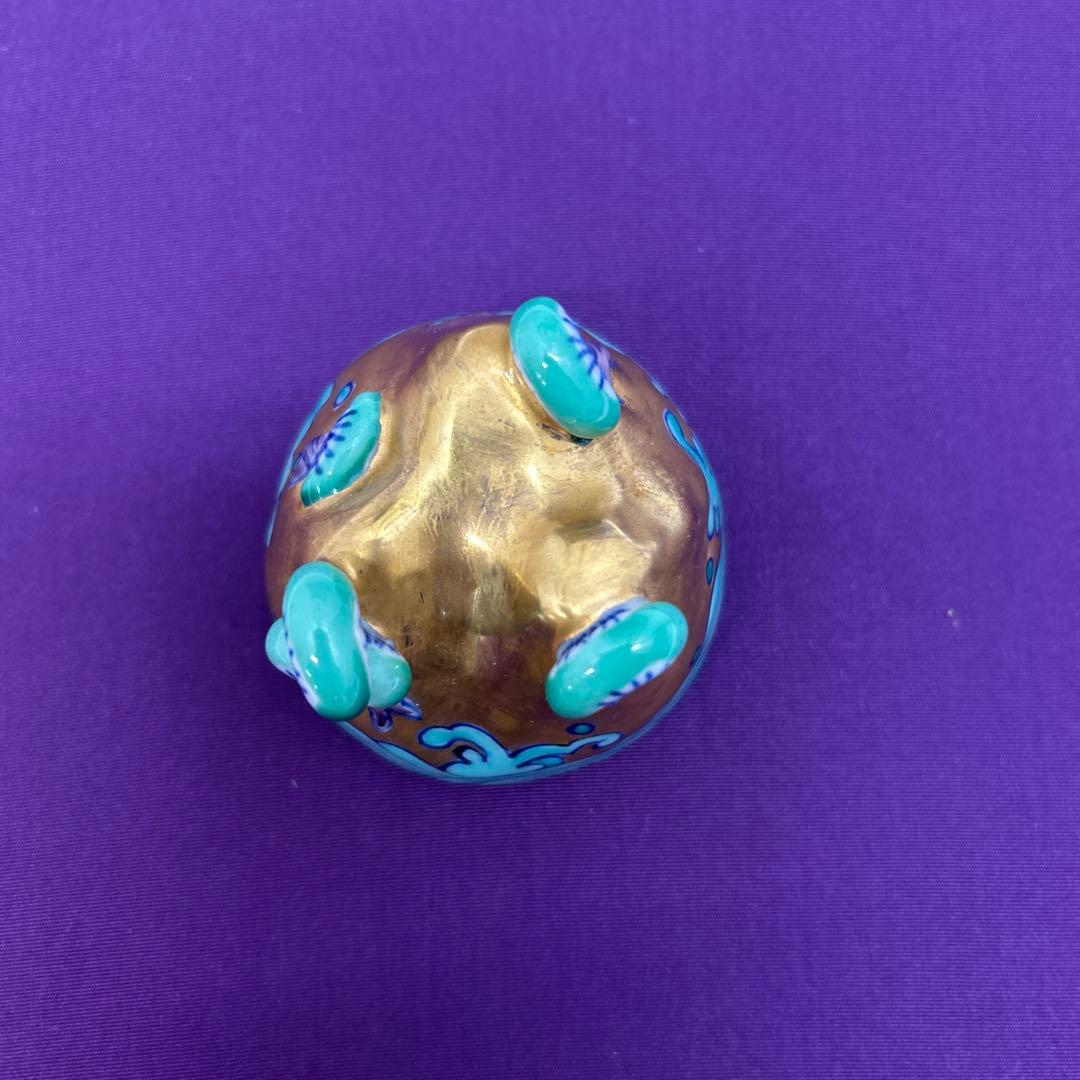 色絵松島蓋置