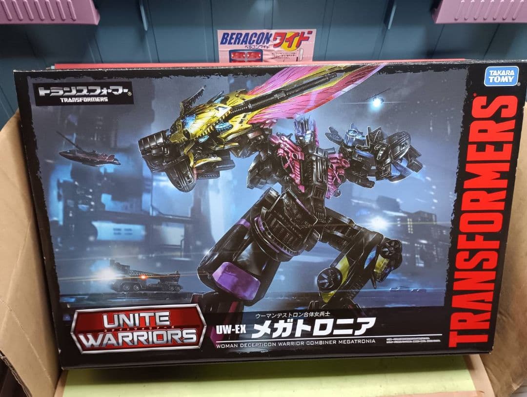 超激レア!中古品トランスフォーマー ウーマンデストロン合体女兵士メガトロニア