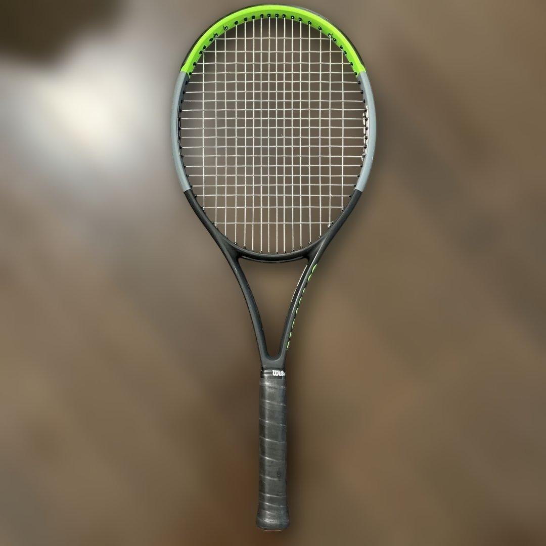 硬式テニス ラケット　ウィルソン　ブレード　100 V7.0 G2 16×19