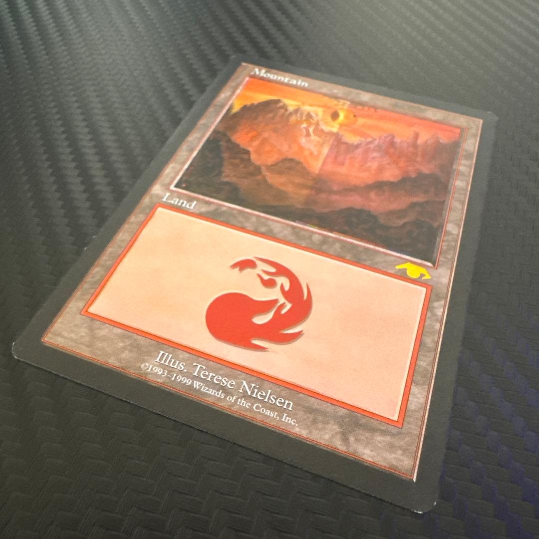 MTG Guru land山