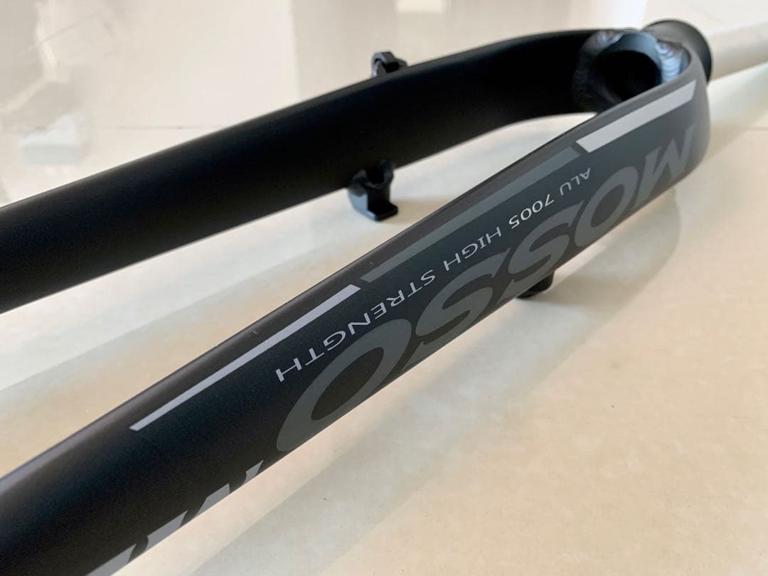 新品　MOSSO FK-MD3 26インチ MTB向けアルミフロントフォーク