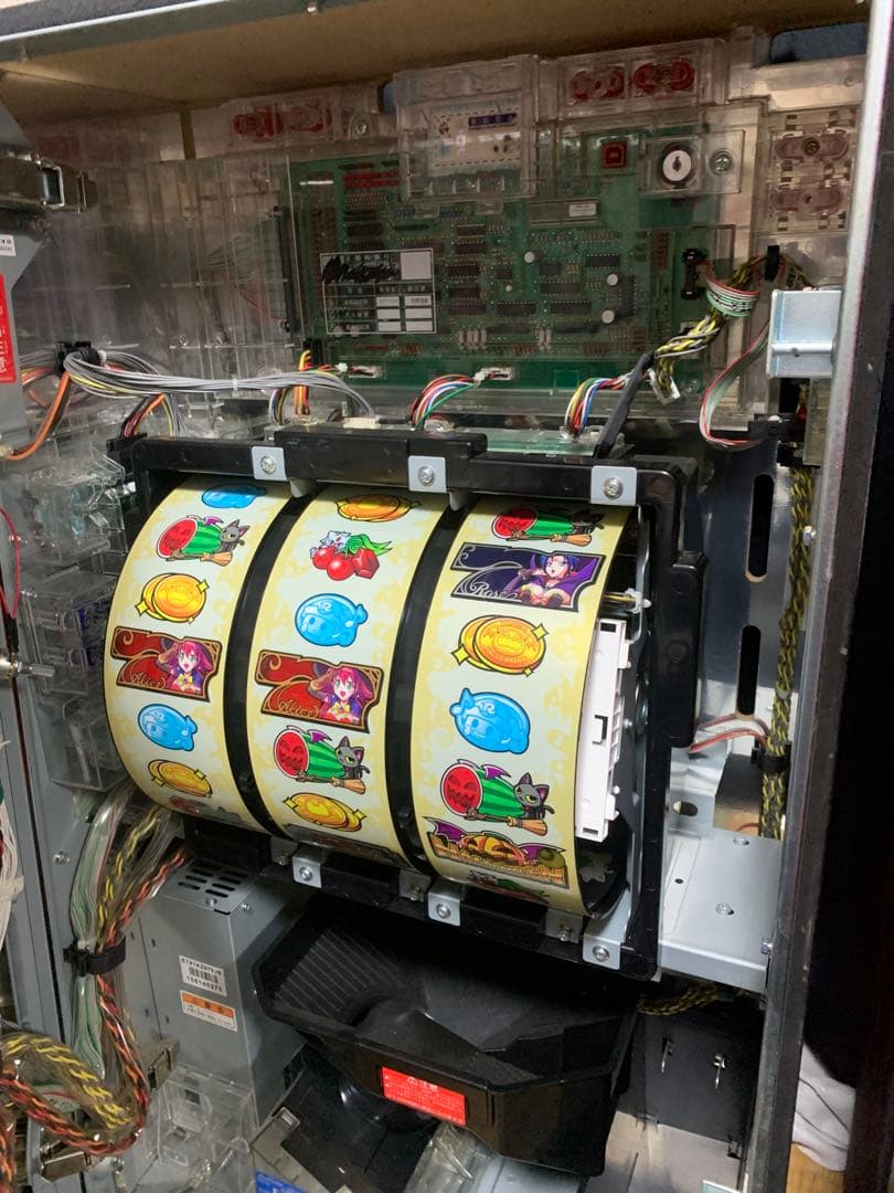 ぽ*ず様 マジカルハロウィン5 KPE スロット 実機 5号機
