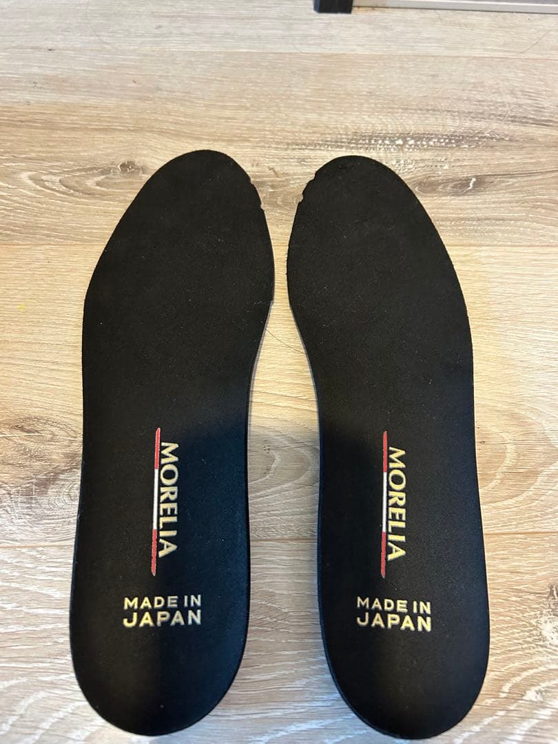 Mizuno モレリア2japan 限定カラー　パッションレッド　25.5センチ