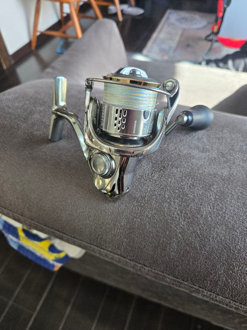 18ステラ2500SHG　メーカーにてオーバーホールして1度使用　バリアルノブ