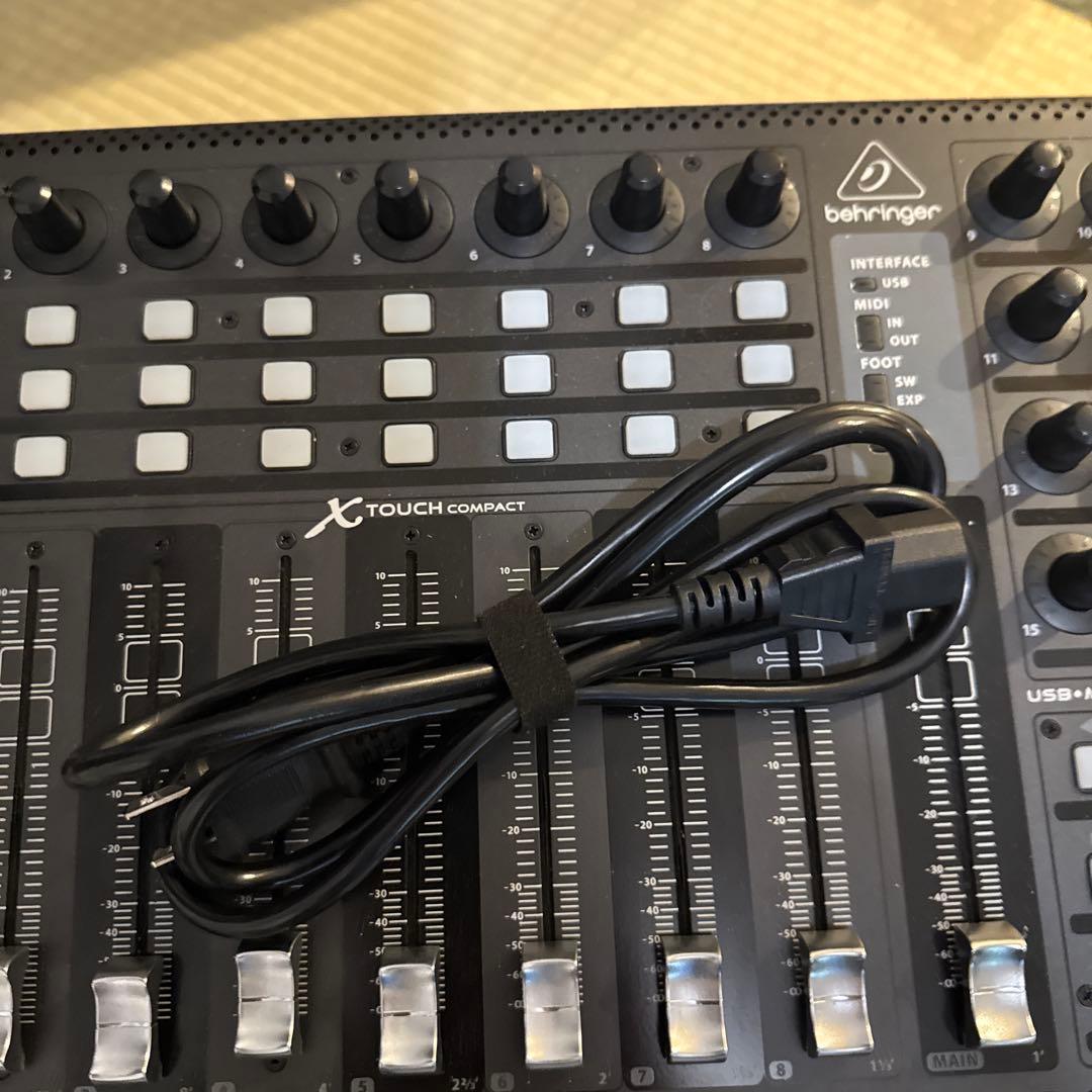 DTM・DAW Behringer X-Touch Compact