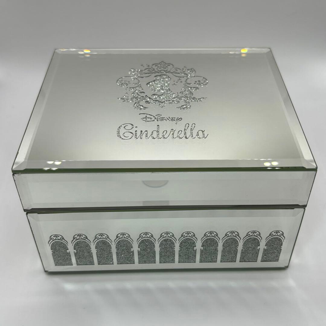 ディズニー　シンデレラ　ジュエリーボックス　オルゴール　非売品