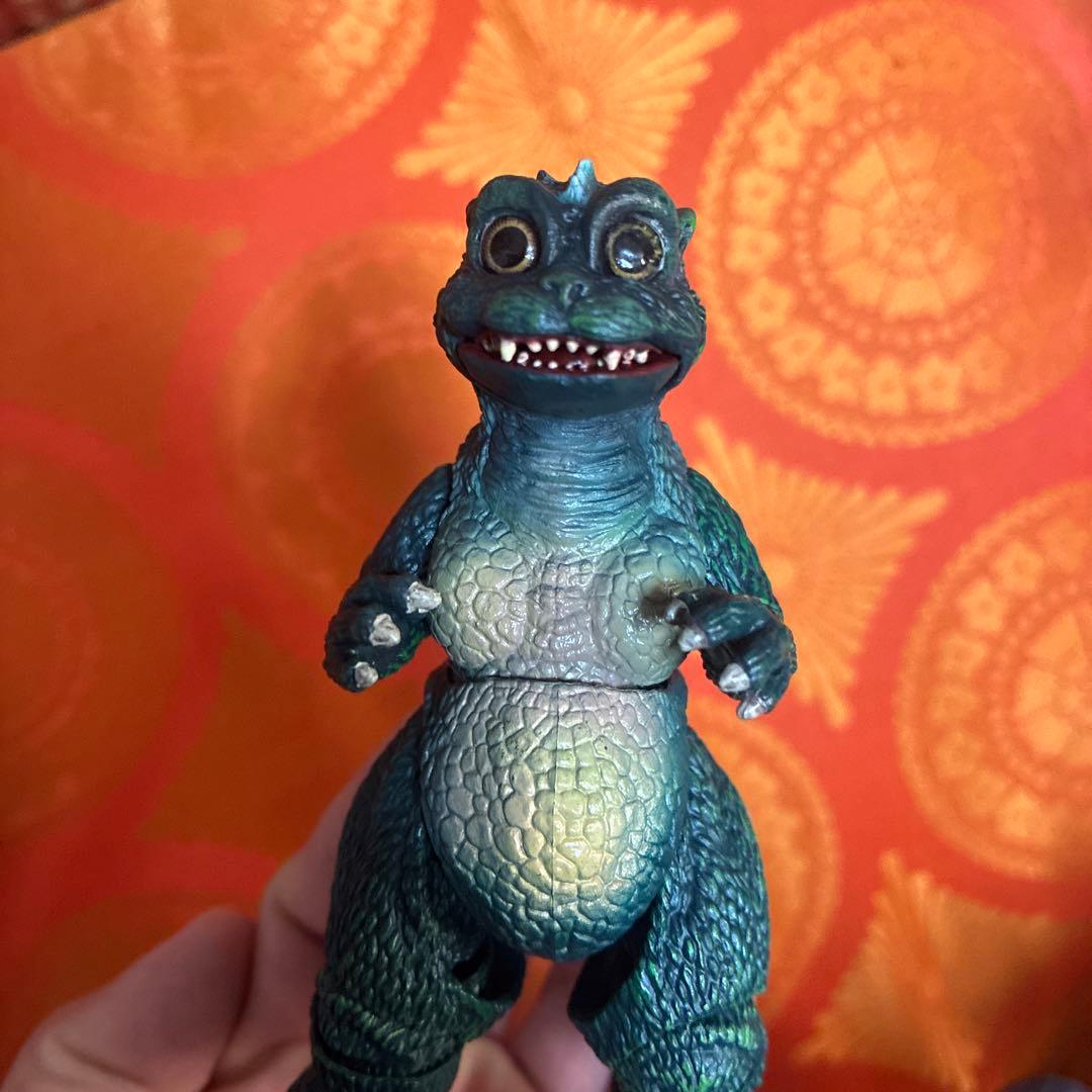 ゴジラ　S.H.Monsterarts リトルゴジラ