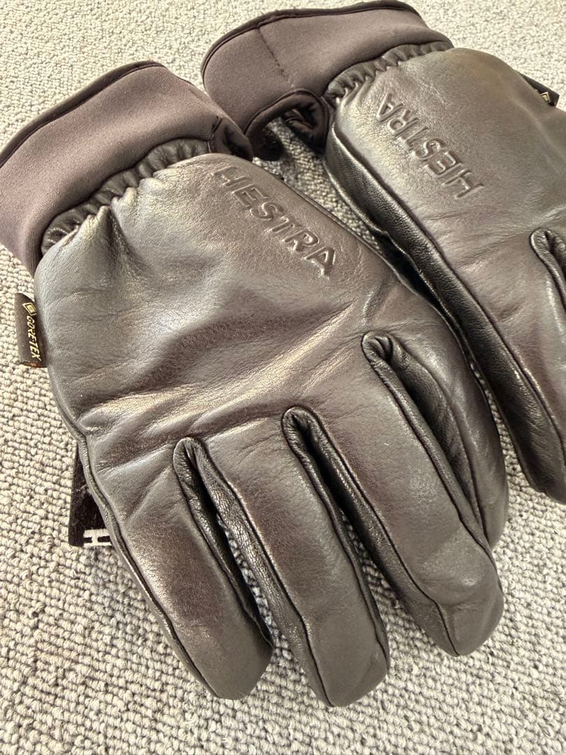 ヘストラOMNI GTX FULL LEATHER サイズ9 HAND CUFF