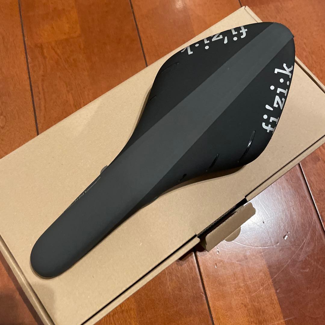 fizik Arione R3 Kium アリオネ