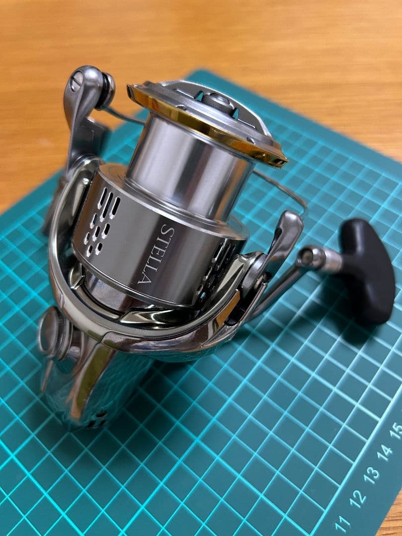 SHIMANOシマノ 18ステラ4000