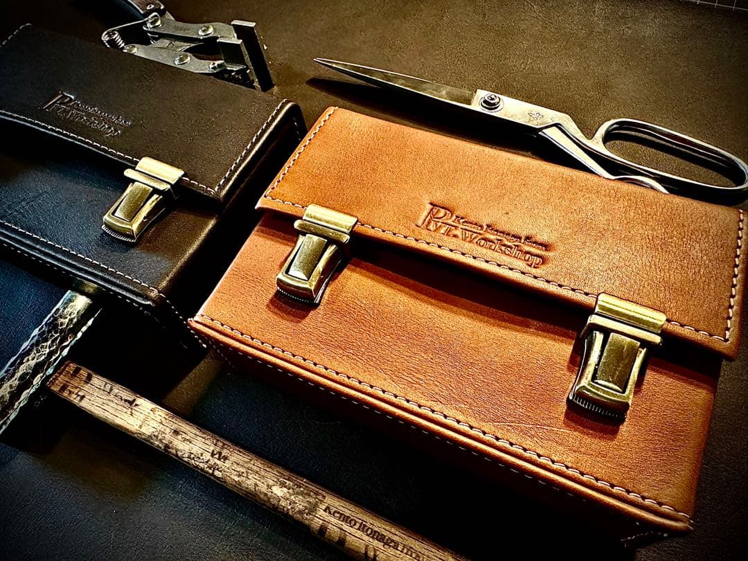 2月SALE品！Pvt.Workshop 極 本革 デッキケース キャメル