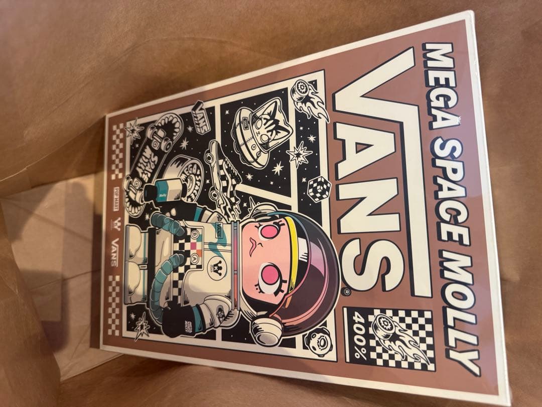 アイドル MEGA SPACE MOLLY 400% VANS