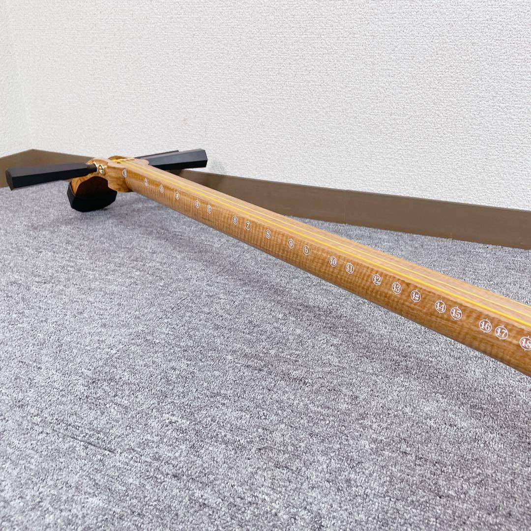 津軽三味線 延棹 花梨 丸打胴 和楽器 東さわり 太棹
