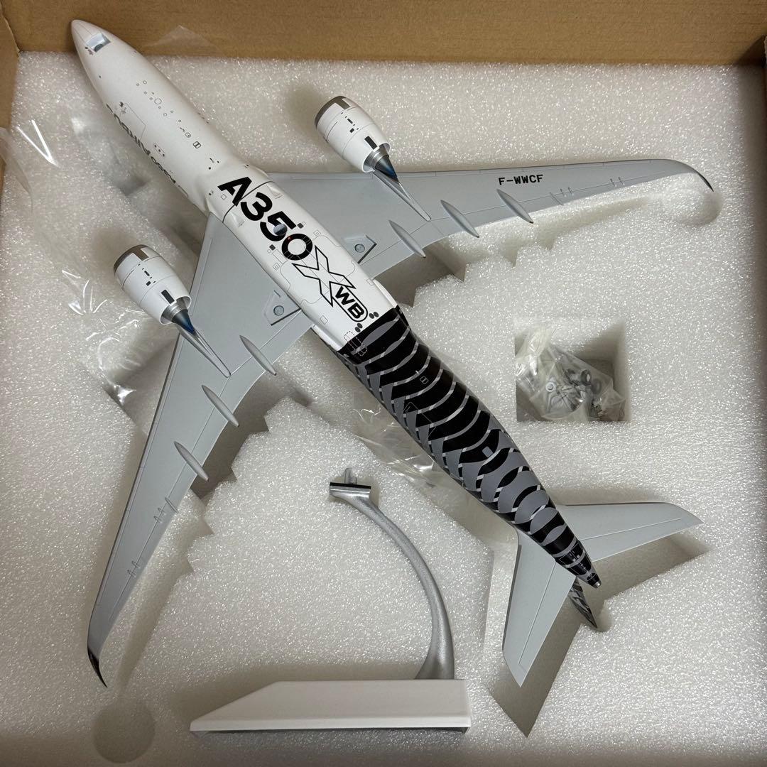 テ*カ様 JC AIRBUS A350-900 ハウスカラー F-WWCF 1/