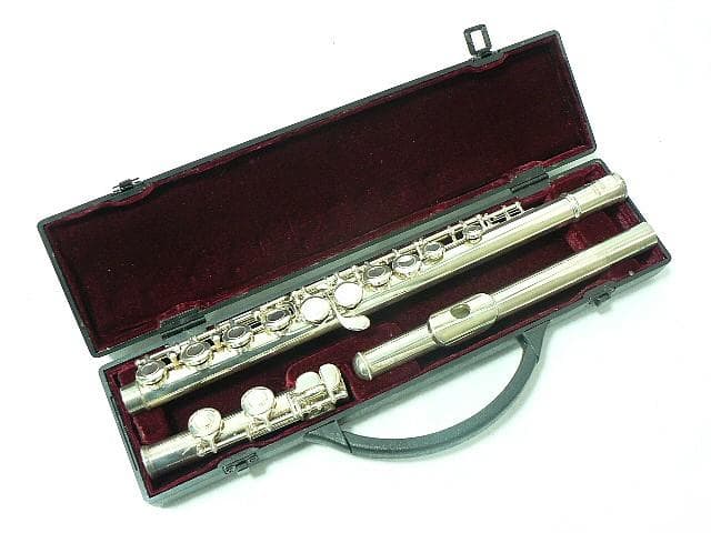 YAMAHA ヤマハ フルート ・YFL-211SII ・日本製・送料込！