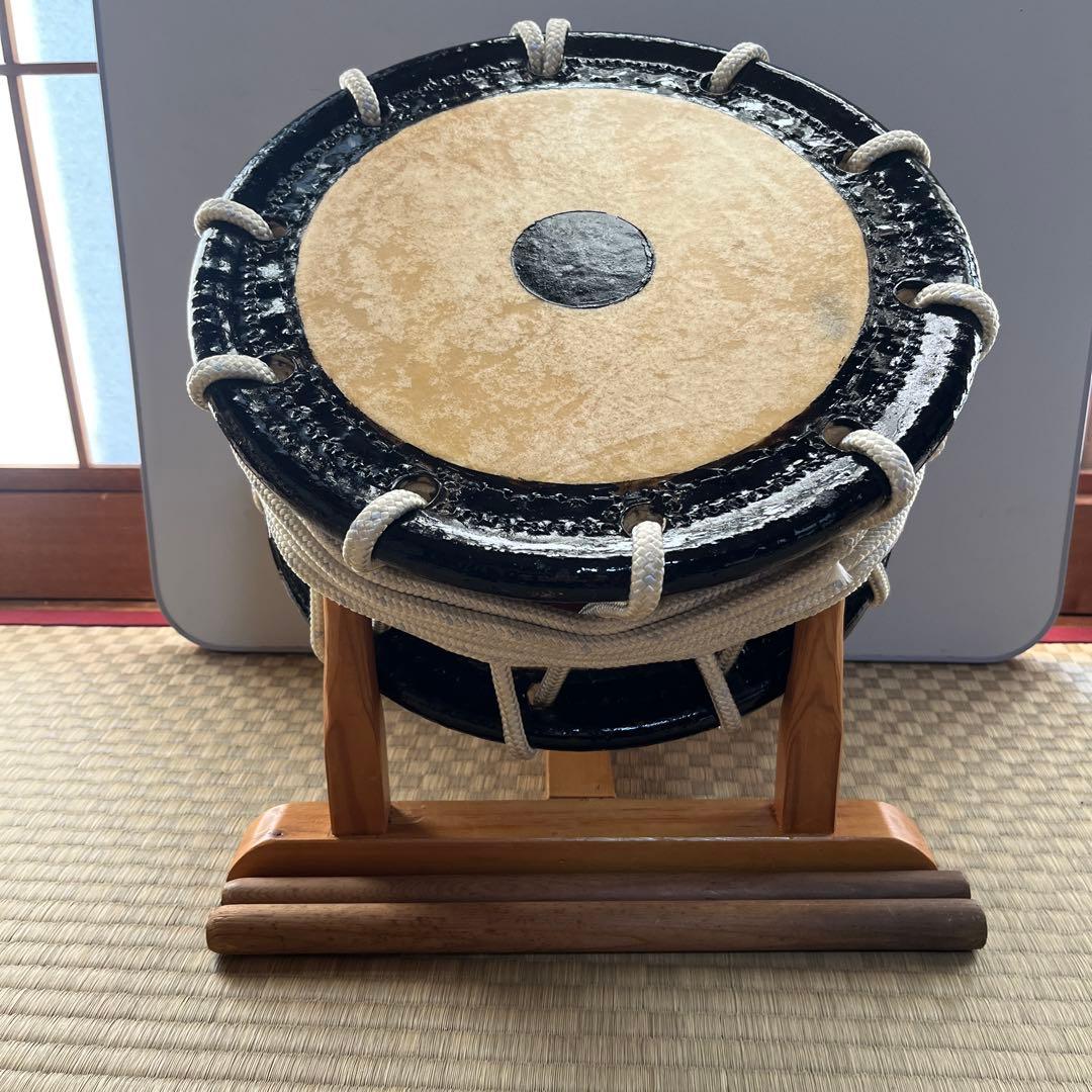 和太鼓(太鼓台、バチ付き)