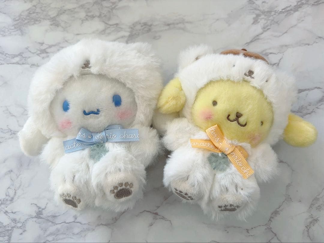ふわふわスノーデザインぬいぐるみドール