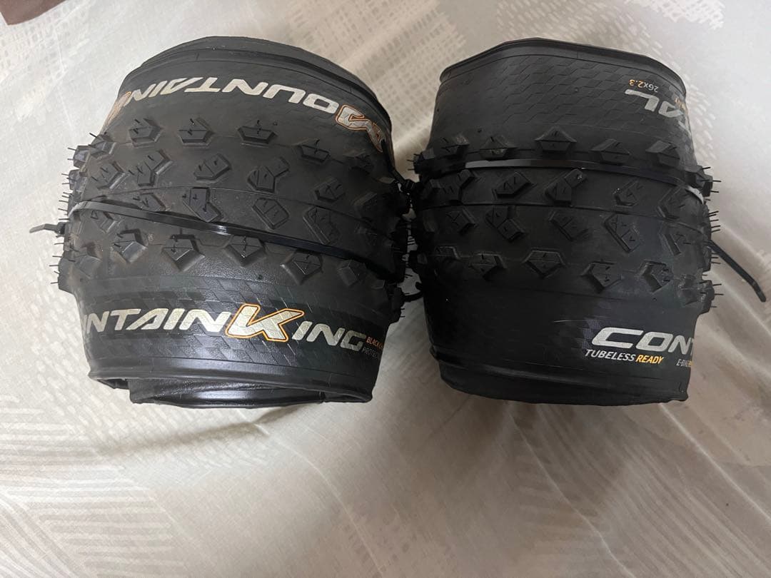 Continental Mountain King TLR 2本セット 美品