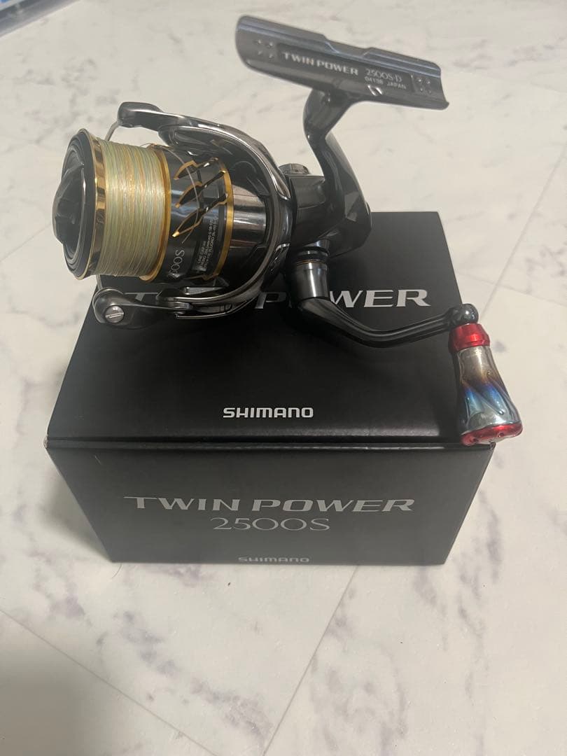 20ツインパワー　2500S リブレハンドルノブ
