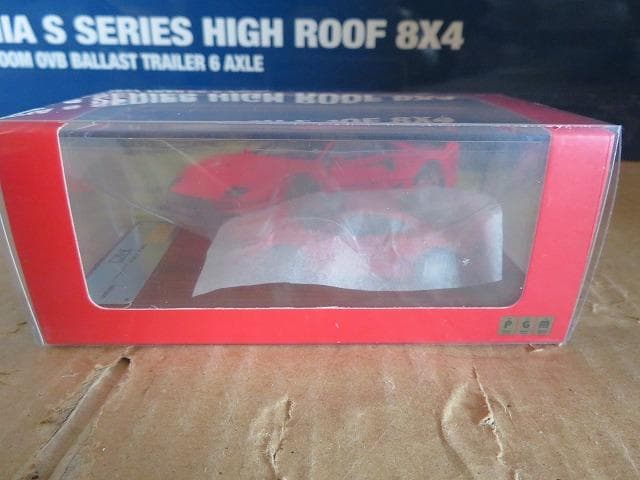 PGM 1/64 フェラーリ F40 Red