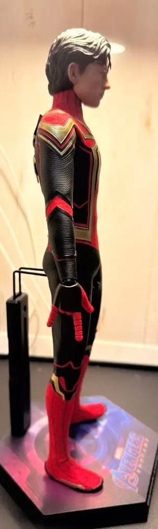 ピ*ル様 ホットトイズ　スパイダーマン インテグレーテッドスーツ トイサピ限定