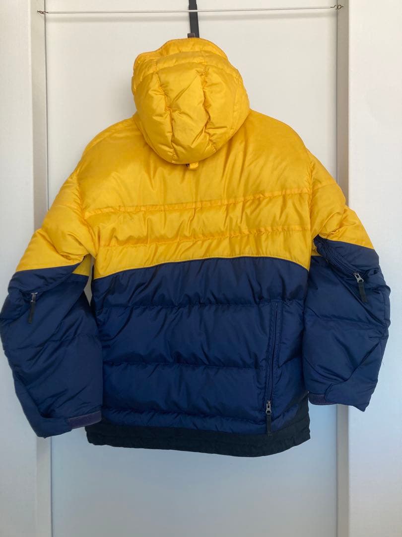 Burton ダウンジャケット Sサイズ