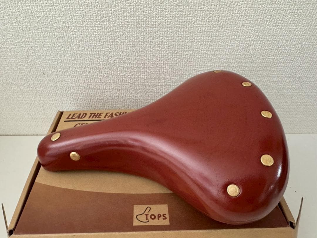 新品・未使用品　TOPS　サドル　本革　自転車　リアルレザー　サイクリングツール