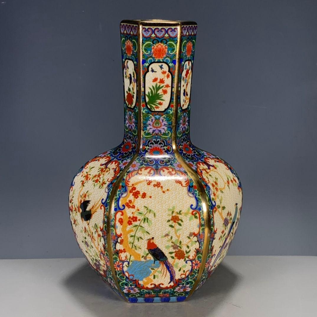 パステル蒔絵花鳥多稜天球瓶 景徳鎮 陶磁器 装飾品 工芸品 美術品 置物