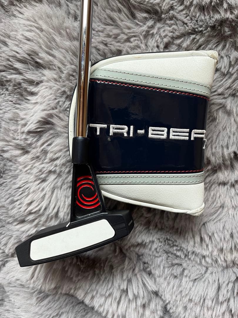ODYSSEY TRI-BEAM 7 パター ヘッドカバー付き
