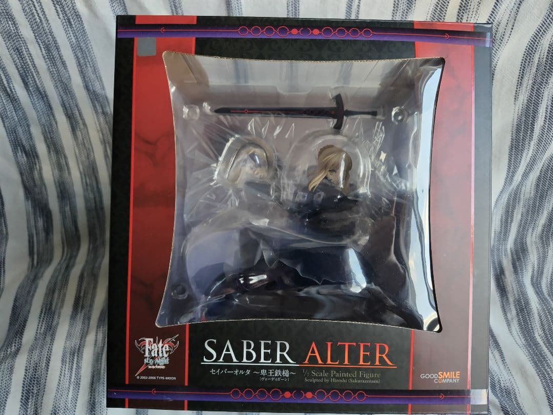 【新品未開封】Fate セイバーオルタ 卑王鉄槌 1/7スケール フィギュア