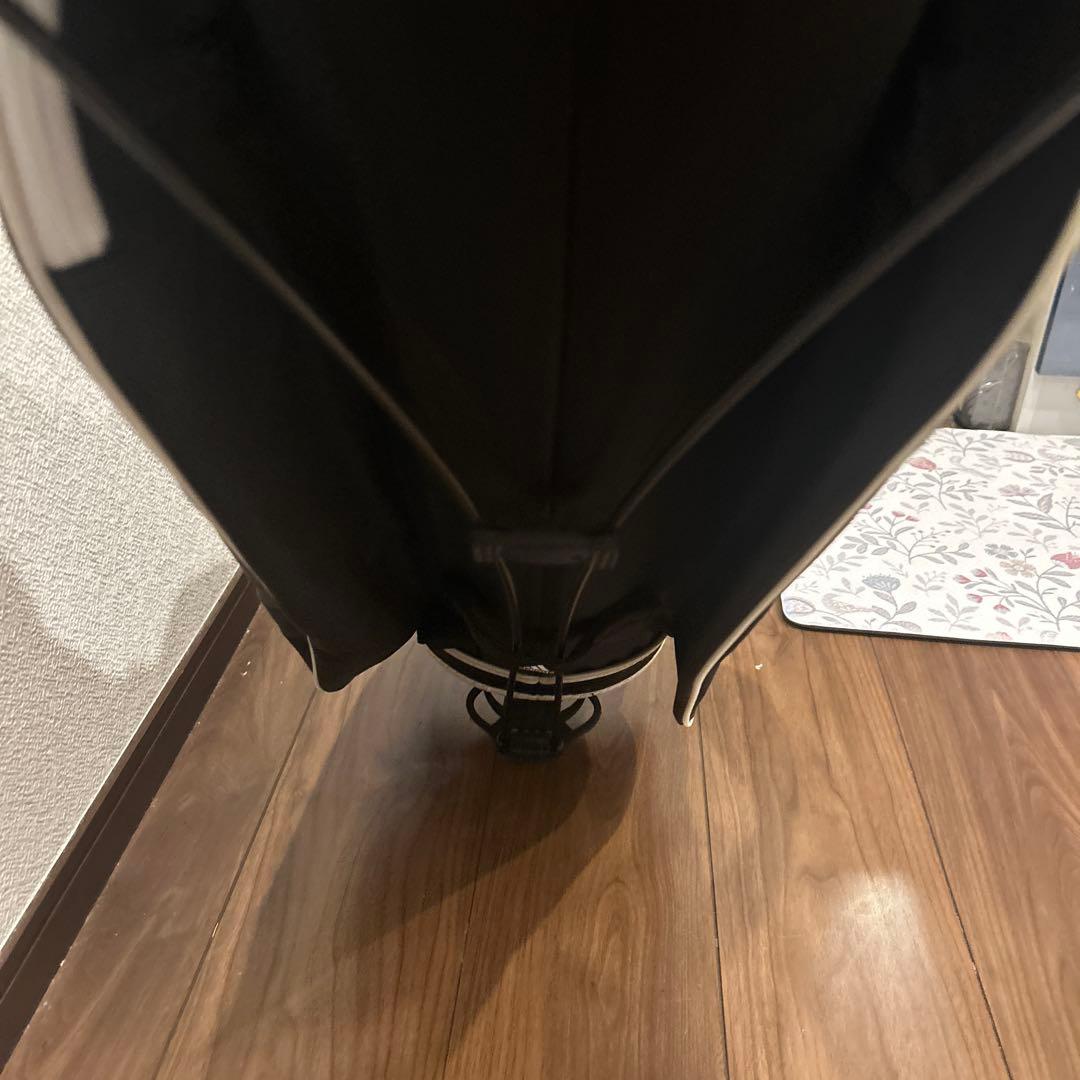 美品　adidas 軽量キャディバッグ スタンド付き