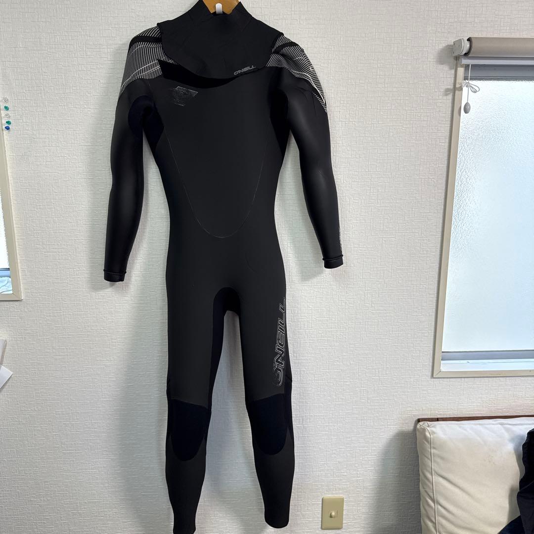 ウェットスーツ　ONEILL 3-5セミドライ　ノンジップ　吊し￼標準XLサイズ