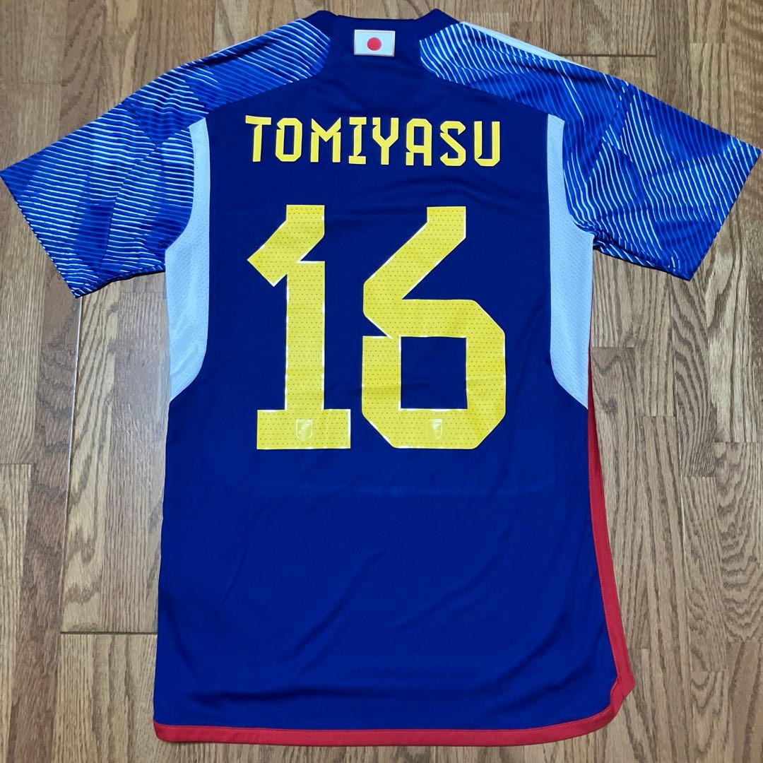 【極美品/正規品】日本代表 富安 ユニフォーム
