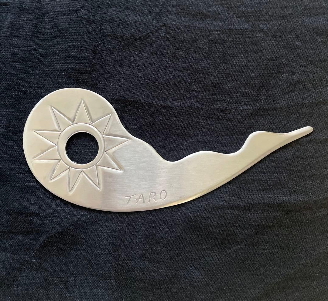 岡本太郎 TARO ペーパーナイフ 非売品 慶應義塾大学 卒業記念品　青芳製作所