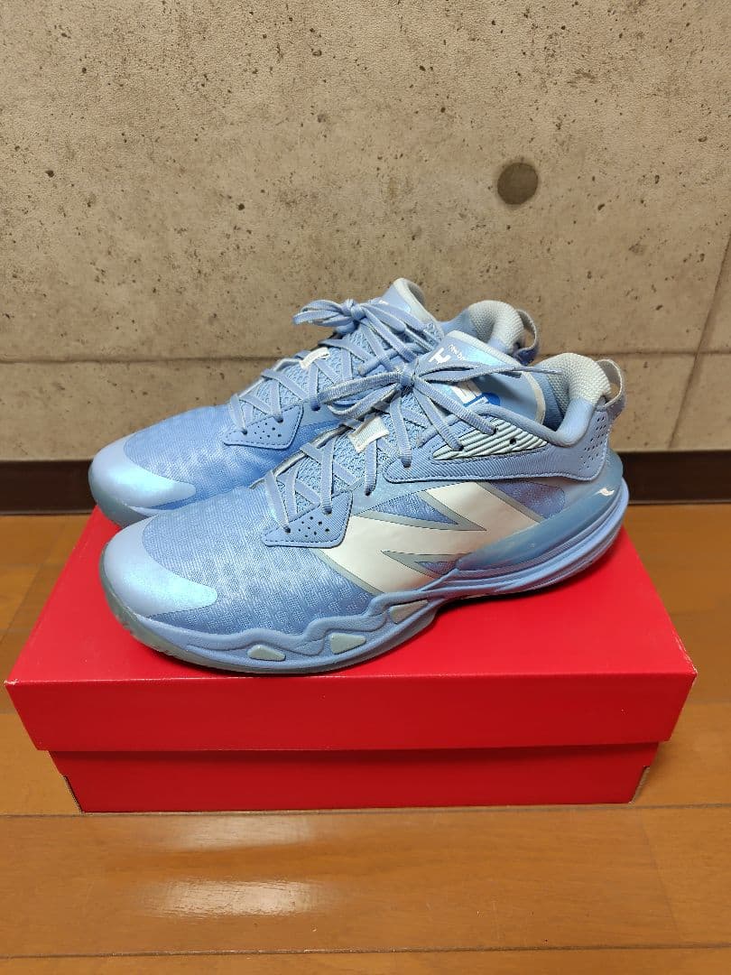 ニューバランス　HESI LOW V2