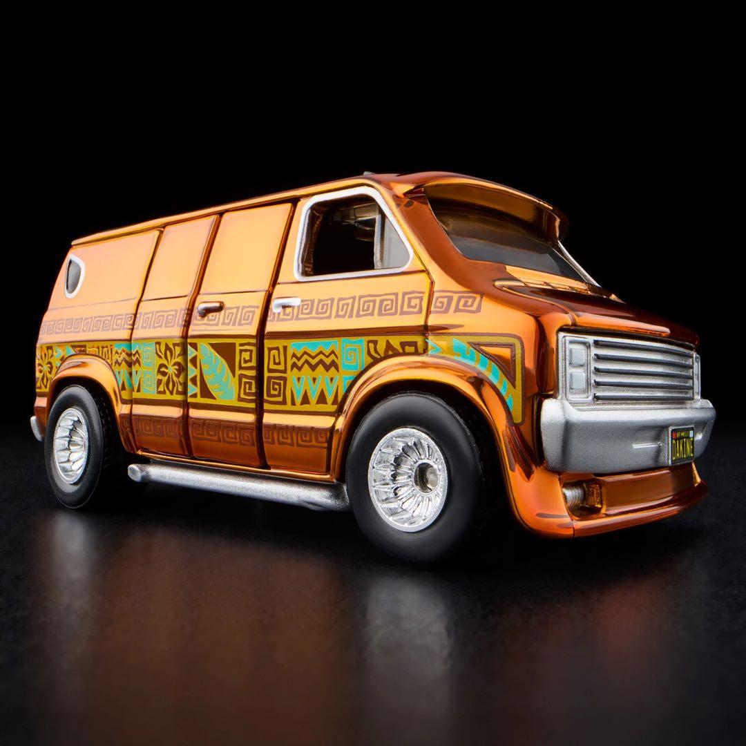 ホットウィール　RLC限定　'70s ダッジトレードマンバン