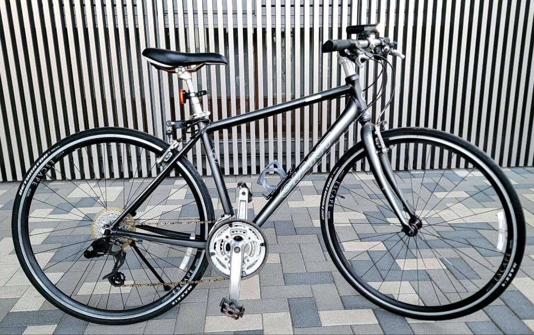 GIANT ESCAPE R3 クルスバイク