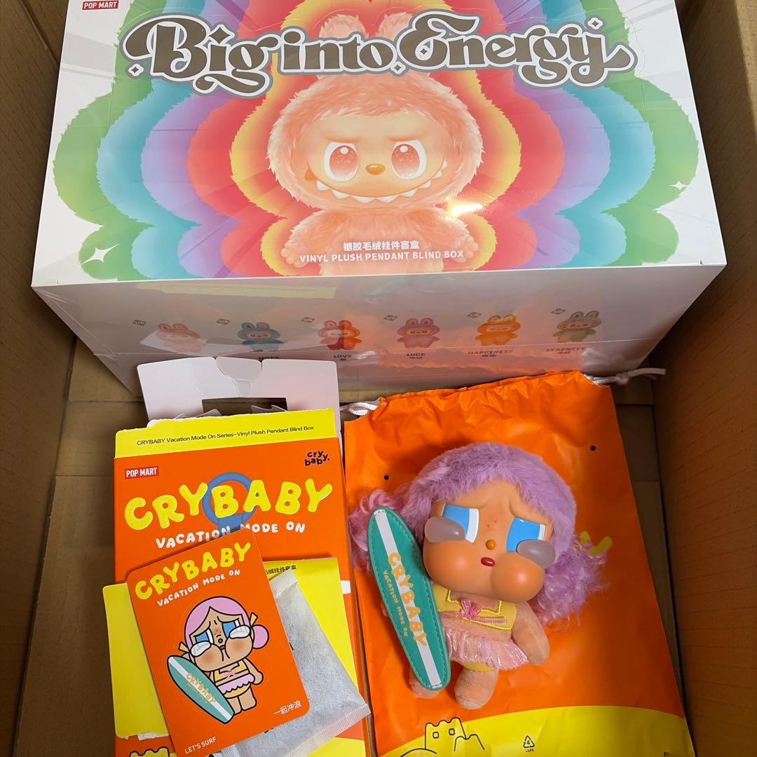 Big into Energy Cry Baby ラブブ クライベイビー box