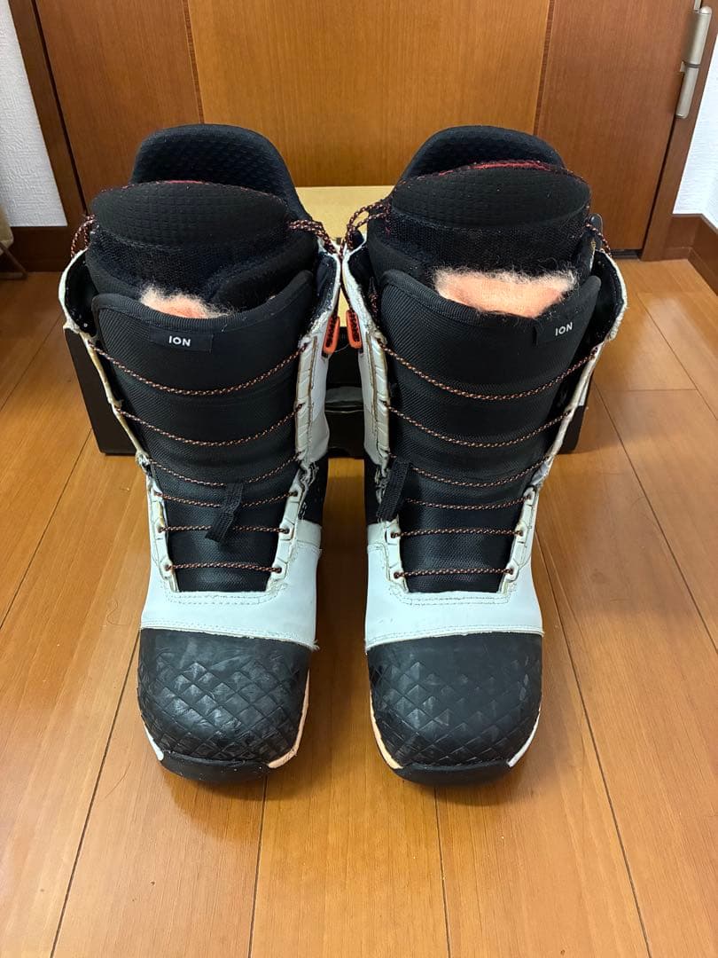 BURTON ION WIDE 25.0 アジアンフィット