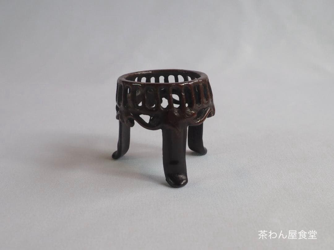4代一ノ瀬宗辰造『唐銅墨台蓋置』（共箱）