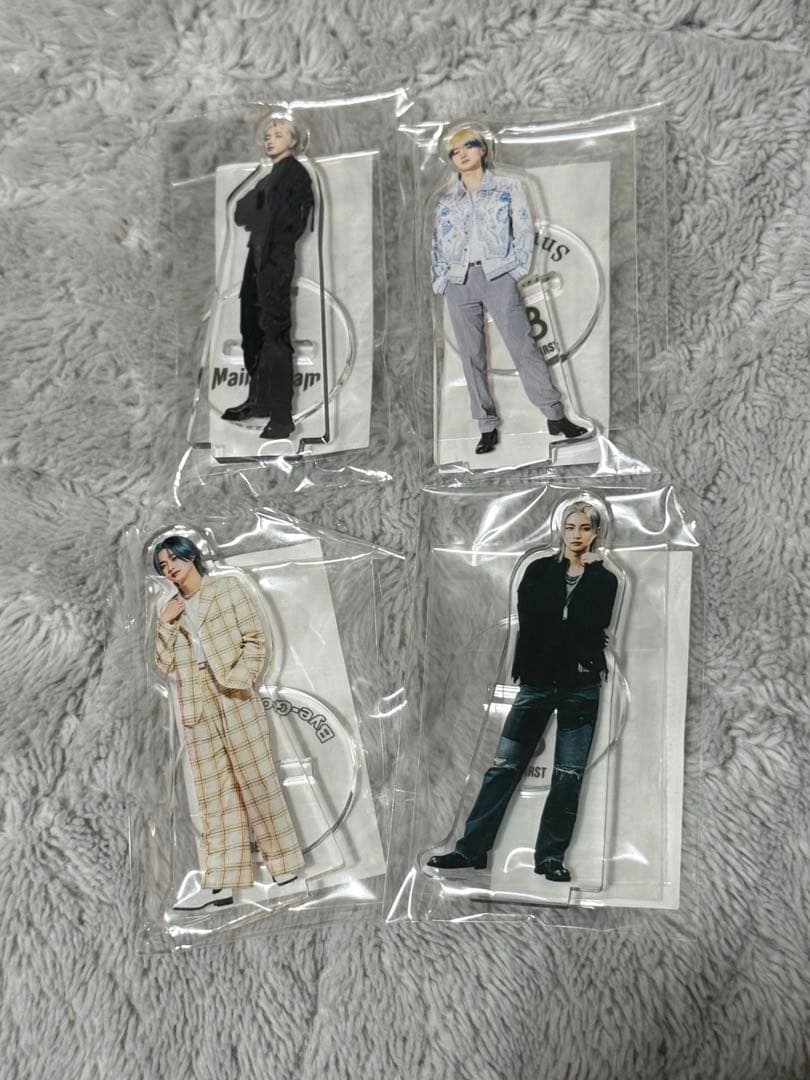 JUNON ミニアクリルスタンド 4つセット