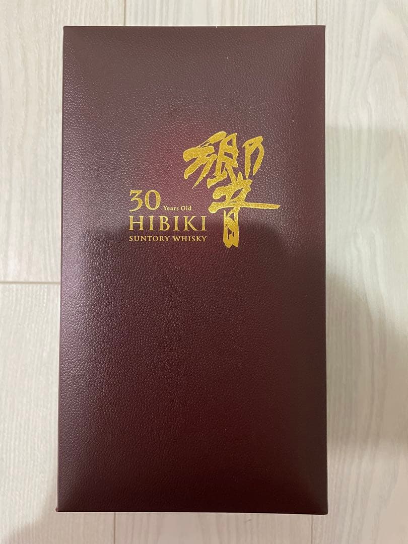 サントリー響30年新品未開封箱付き　HIBIKI 30 700ml値引き可能