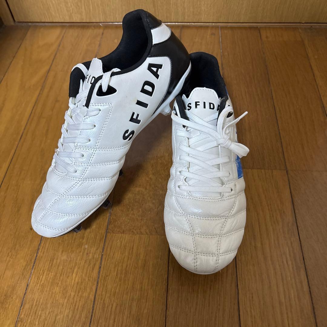 サッカースパイク　SFIDA PIONIERE HG