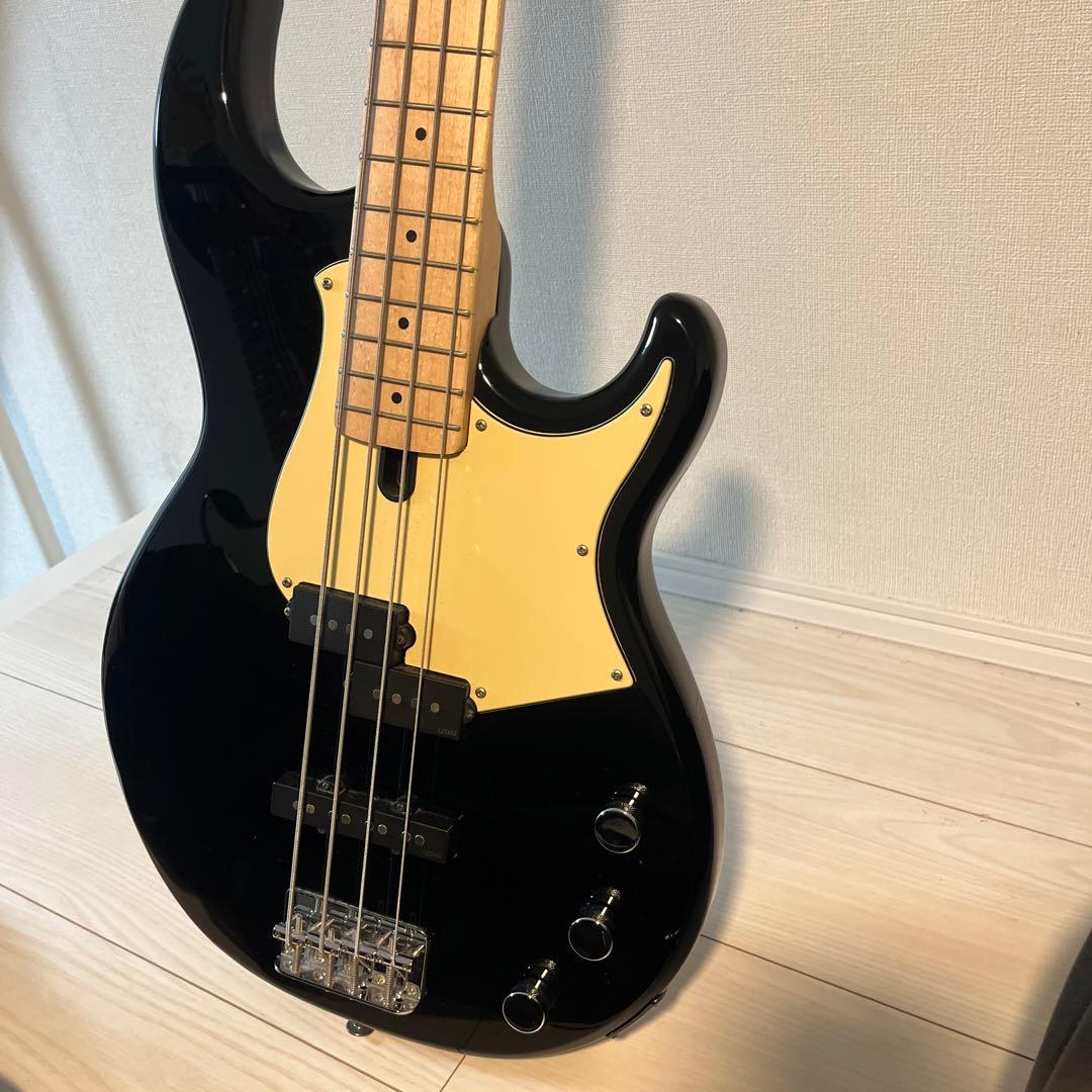 bb434M Yamaha ブラック 4弦ベース メイプル指板