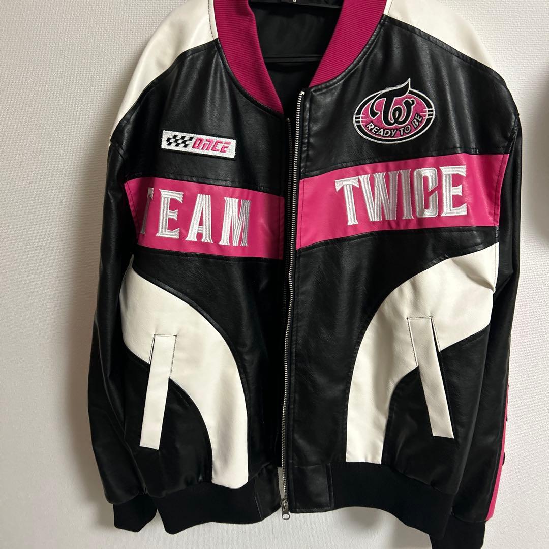 TWICE READY TO BE スタジャン