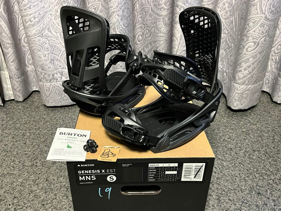 BURTON GENESIS X EST Sサイズ