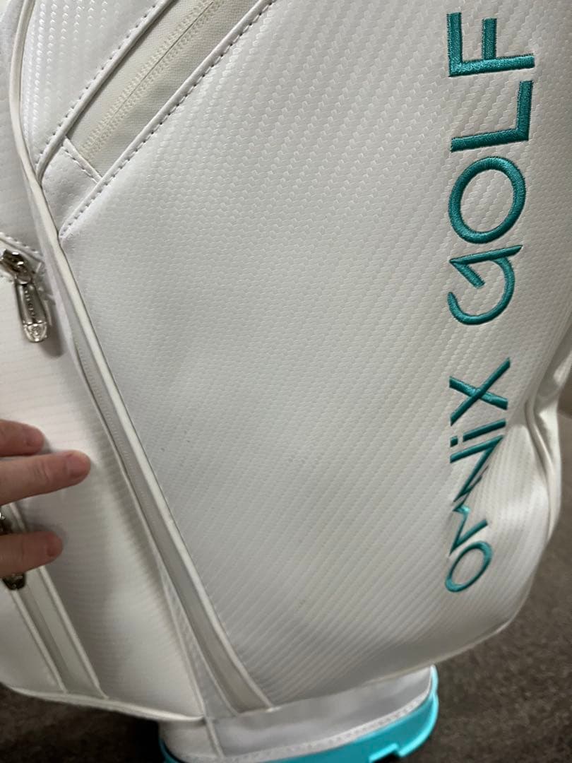 OMNIX GOLF キャディバッグ ホワイト/ターコイズ　8.5型