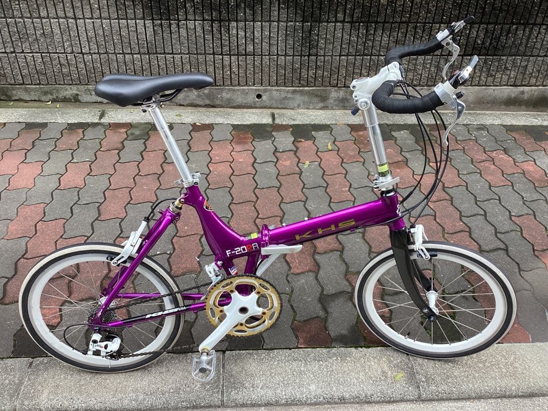 ■khs f20ra