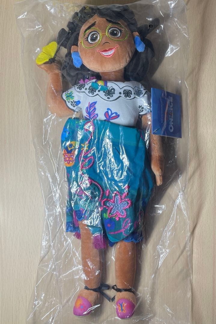 新品未開封！ディズニーオンアイス ミラベル ぬいぐるみ